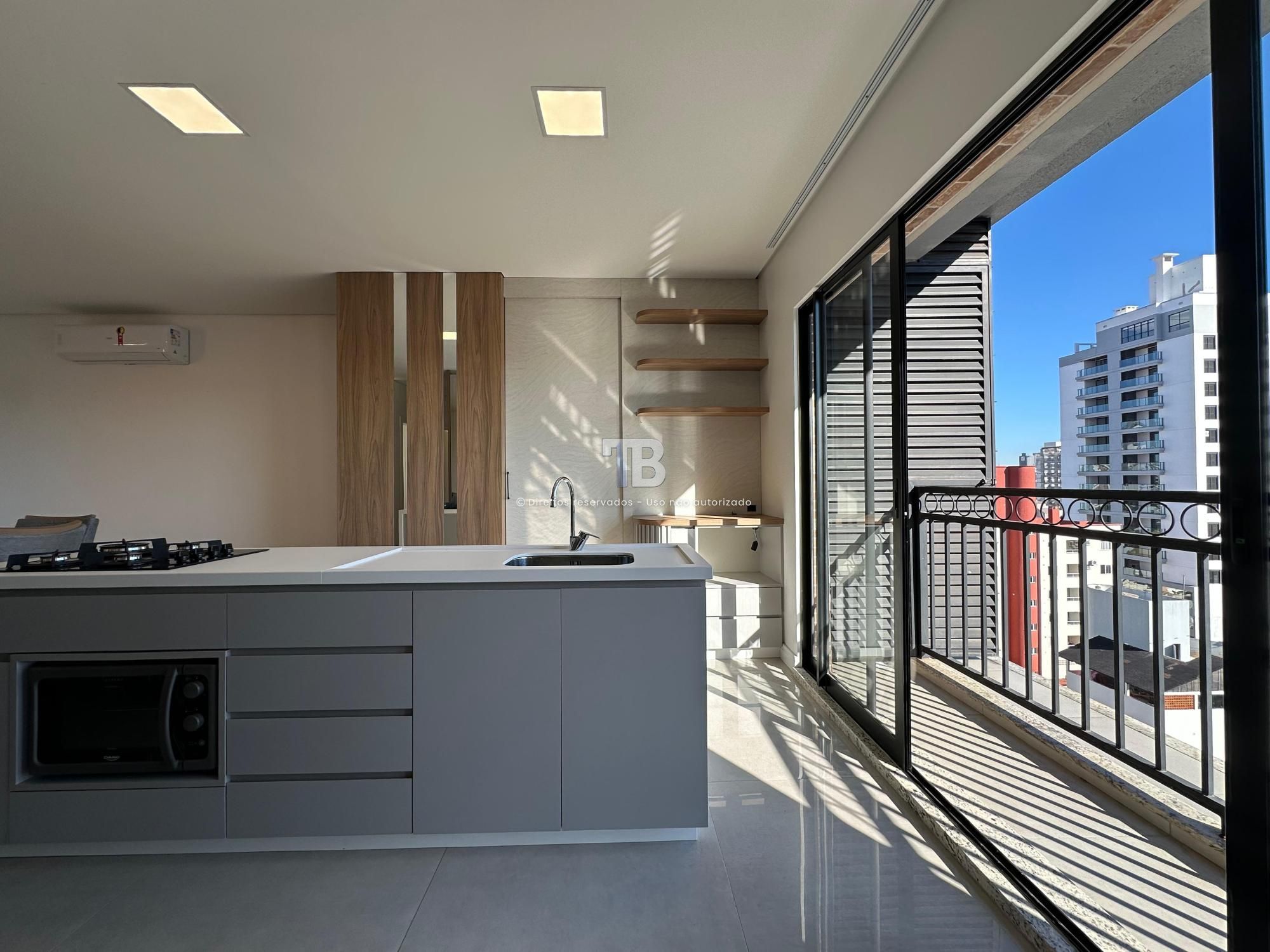 3883 – Apartamento novo com 2 suítes, 2 vagas e espaço gourmet no Presidente Médici
