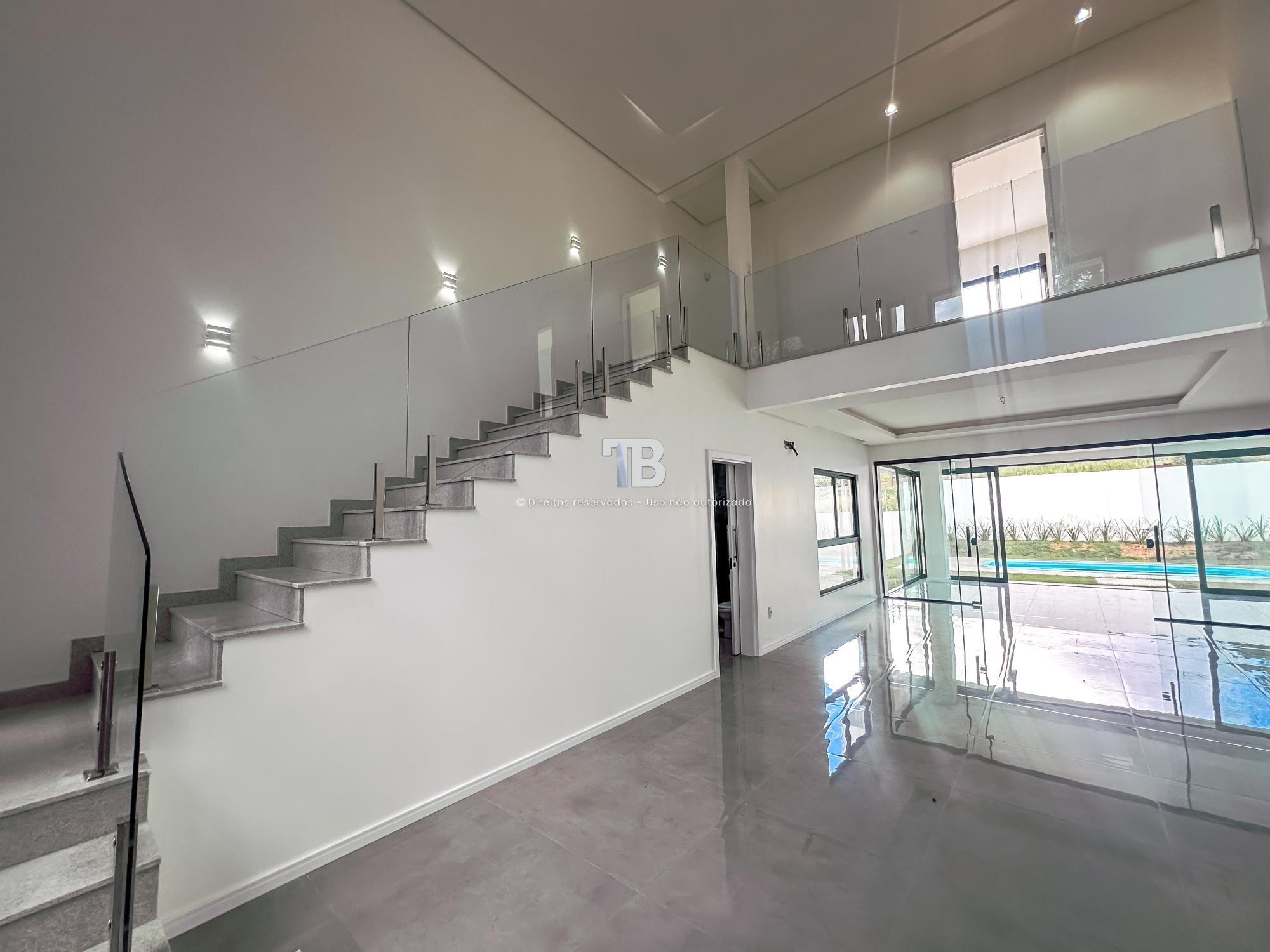 4121 – Casa nova com piscina e 3 suítes à venda no Jardim Europa, Chapecó