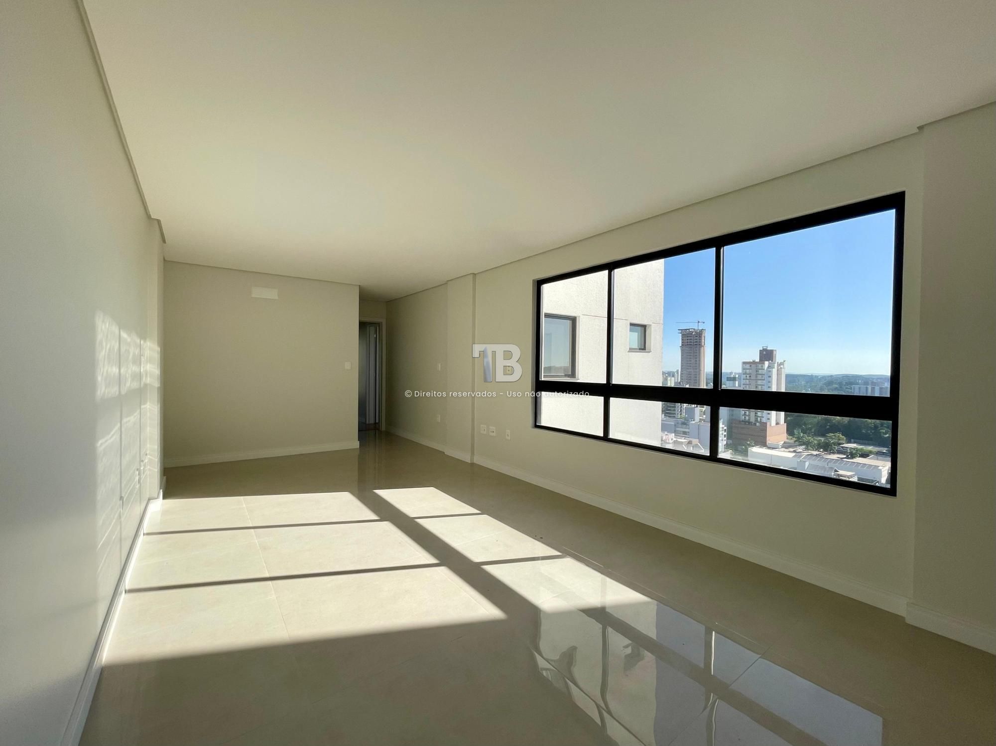 3713 – Apartamento Residencial no Centro – 3 Suítes e 2 vagas