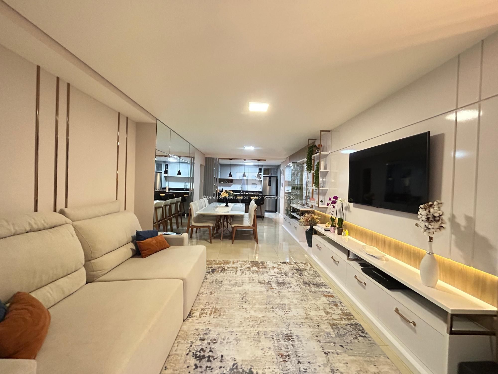 1209 – Apartamento com 3 suítes, 188 m² e 2 vagas no Centro de Chapecó sacada