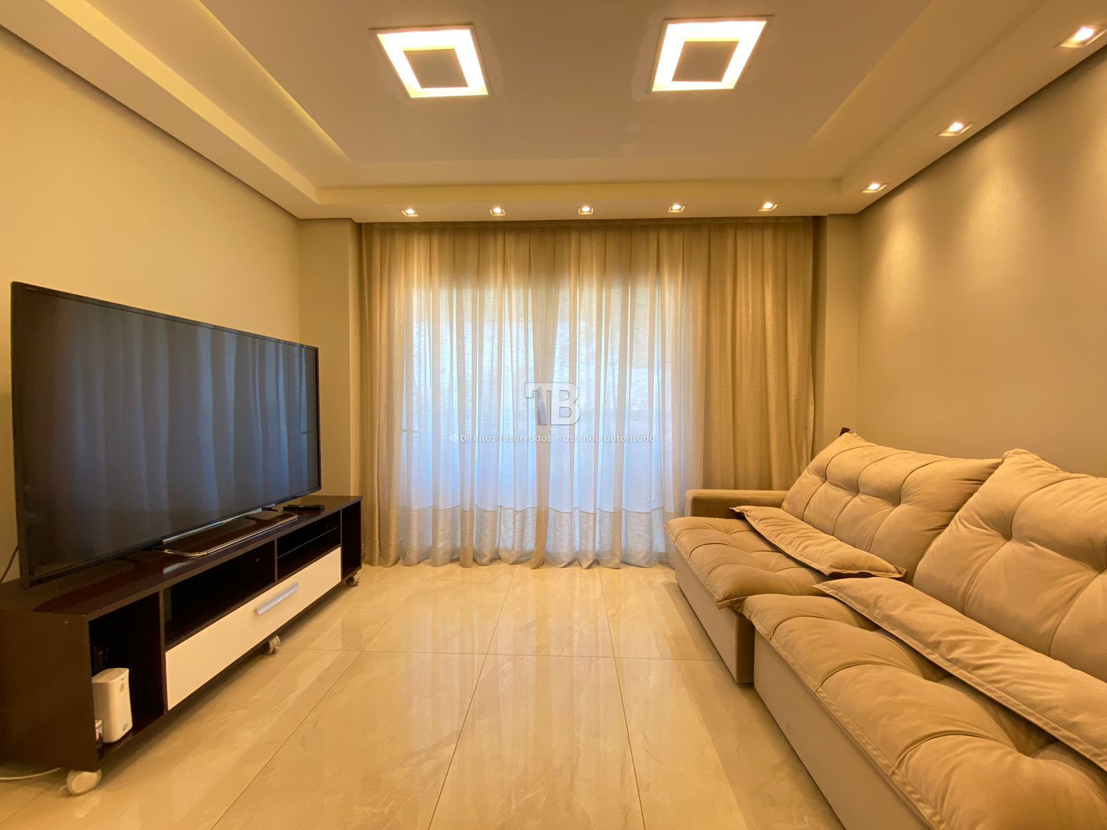 3493 – Apartamento com 3 dormitórios à venda no Centro de Chapecó, com suíte e lazer