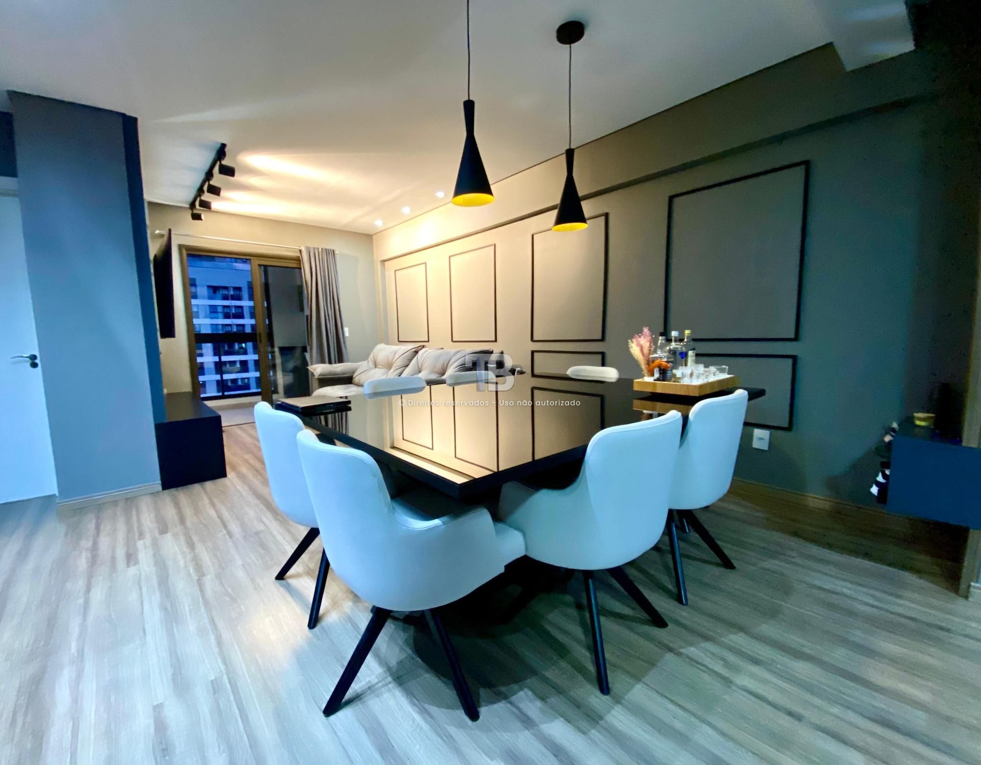 4333 – Cobertura mobiliada com 2 quartos e 2 vagas à venda no Centro de Chapecó